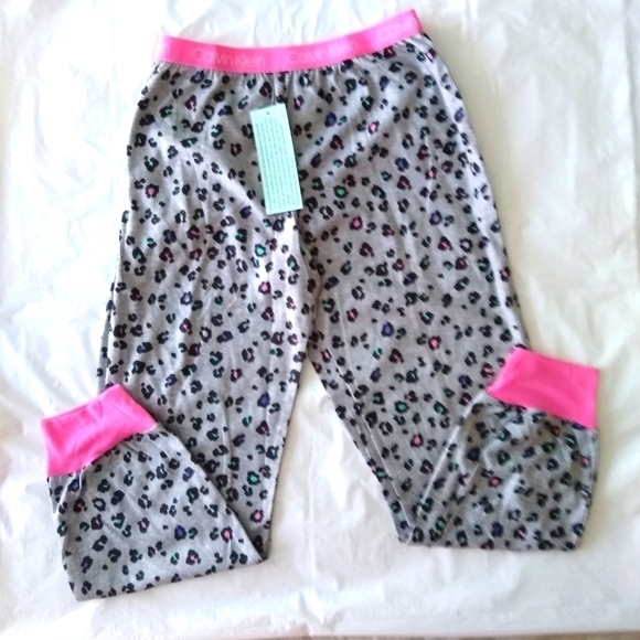 NWT Calvin Klein set of 2 Grey, Animal Print sleep jogger, size S (7/8) - Picture 2 of 3